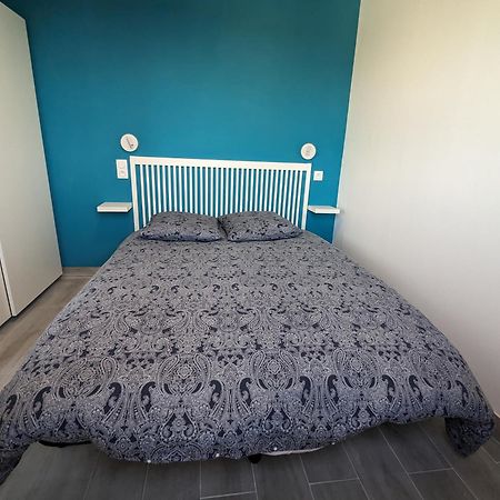 Appart Tout Confort Tres Proche Rer A Torcy  Exterior photo